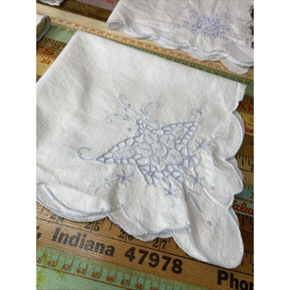 Embroidered Cotton Dinner Napkins Table Linens VINTAGE Crochet Lot Of 8 - Picture 6 of 9